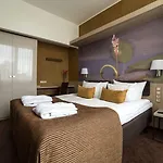 Vilnius 4*